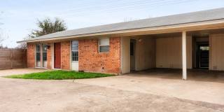 **Remodeled 2/1 Duplex in Southeast Austin – Modern Style, Open Layout, and Prime Location!** Gallery 1
