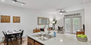 Waller Creekside on 51st Gallery 3