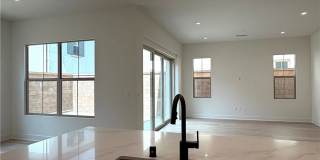 208 Maricopa Gallery 8