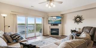 LUXURY JEFFRIES RD 3B/2B CONDO FURNISHED Gallery 1