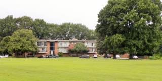 Riverside Park Gallery 75