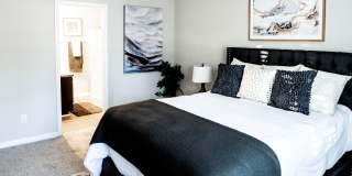 Addison on Cobblestone Gallery 18