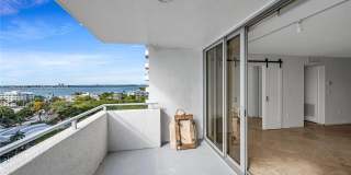 11 Island Ave Gallery 10