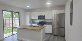 568 Nw 7th St Gallery 1