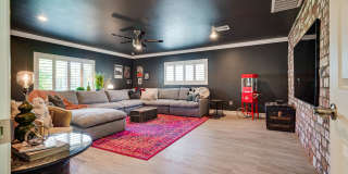 1321 7th Street Gallery 29