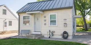 Cozy 2 Bedroom SE Rochester Home with Incredible Yard! Gallery 1