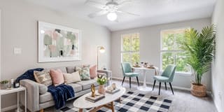Pine Ridge Apartments Gallery 9