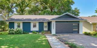 Beautifully Updated 3 Bedroom, 2 Bathroom Home with Screened‑In Porch & Large Fenced Yard Gallery 1