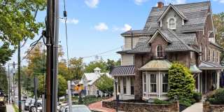 152 N MAIN Street Gallery 2