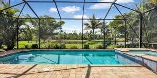 SINGLE FAMILY POOL HOME - PET FRIENDLY Gallery 1