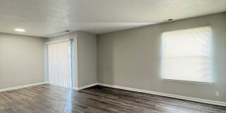 Remington On Rockville Living Gallery 29