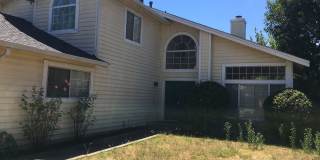 Spacious 2 Story Home Gallery 1
