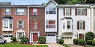 NESTLED IN TEH CHARMING GOSHEN ESTATES WITH SINGLE FAMILY HOME Gallery 1