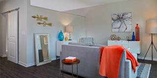 Main + Stone Gallery 20