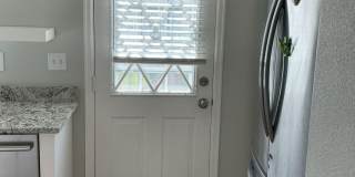 **Newly Upgraded Townhome** Gallery 9