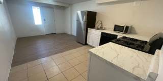 Great 2 bedroom Apartment with Garage! Gallery 21
