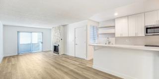 10310 Regent Apartments Gallery 1