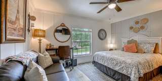 Charming Studio, one mile to the beach in Cherry Grove, North Myrtle Beach Gallery 1