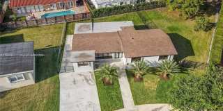 8421 SW 27th Ter Gallery 12