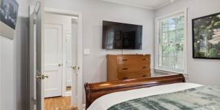 1616 Skidaway Road Gallery 38