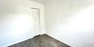 Centrally Located Gated Property Just Outside of Downtown Miami Gallery 17