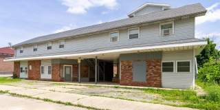Spacious Apartments in the Heart of the Village Gallery 23