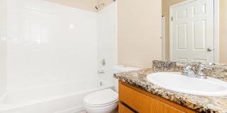 Knollwood Apartments Gallery 5