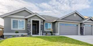 Gorgeous Home for Lease in Horn Rapids Gallery 1