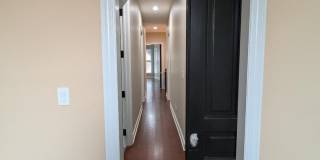 2150 W Monroe Street Gallery 85