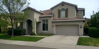 Excellent Elk Grove Location, Spacious 4 bedroom home with office, sitting parlor, and large kitchen Gallery 1