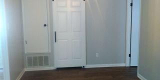 2002 Glenhaven Gallery 5