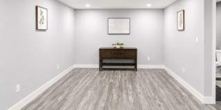 1611 DAYTON Road Gallery 28