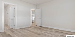FULLY FENCED, UPGRADED 3/2/2 IN DESIRABLE PINE GROVE Gallery 17