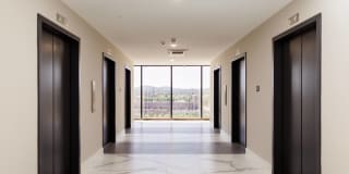 The Residence at 1000 Elm Gallery 32