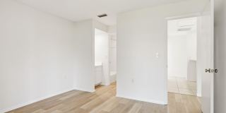 20 EVELYN Court Gallery 33