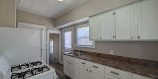 2 Bedroom Home near Fairgrounds! Gallery 1