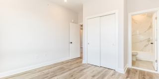 953 Belmont Avenue Gallery 31