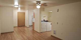 3 bedroom - elevators in building - 2nd floor unit with balcony! Gallery 3