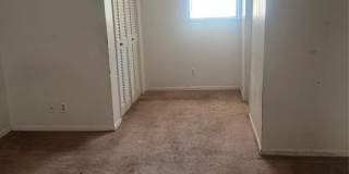 120 W Heron Street Gallery 14