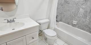 3950 ESTEPONA AVE Gallery 13