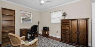 253 PARK Circle S Gallery 27