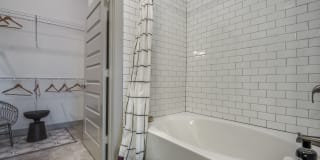 Jones & Rio Jones & Rio Gallery 61