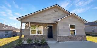 215 Tiffany Lane Gallery 1