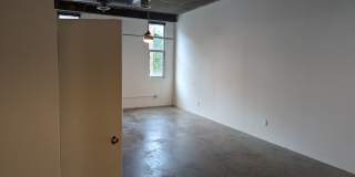 Ice House Lofts Gallery 8