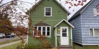 1702 Iowa Ave Gallery 1