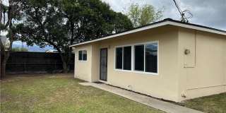 4930 N Vincent Avenue Gallery 2