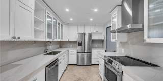 11 Island Ave Gallery 4