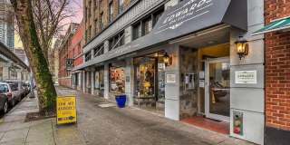 Edwards on Fifth Gallery 18