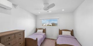 585 Dune Road Gallery 10
