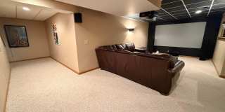 5205 Wabash River Street Gallery 37